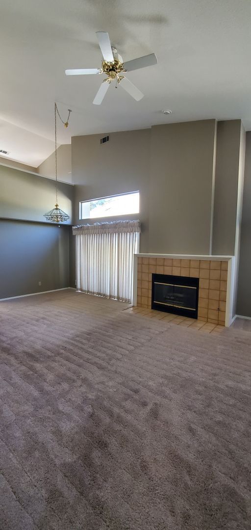 Building Photo - Modesto Copper Creek Gated Community Beaut...