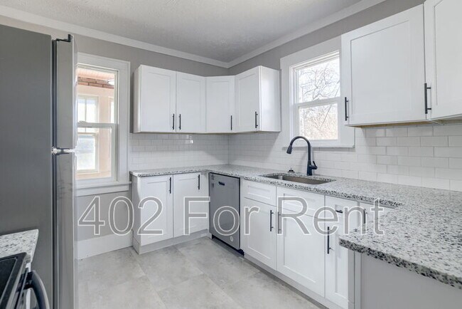 Primary Photo - 6046 S 36th St