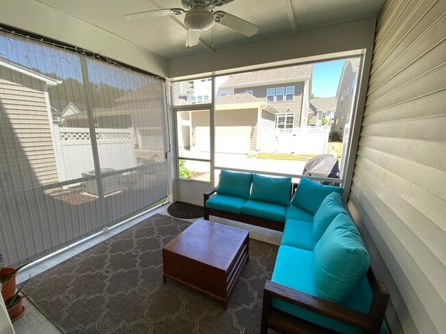 Building Photo - 1422 Southpoint Trl