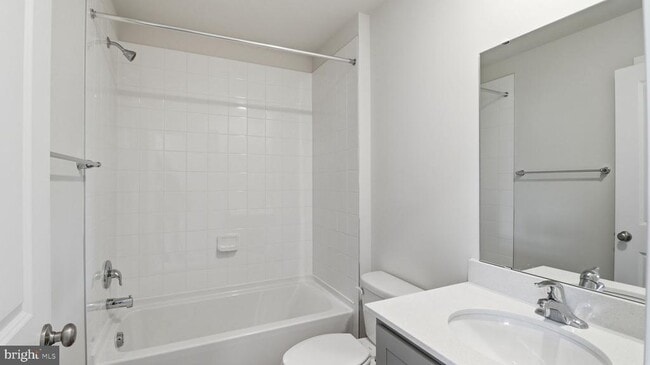 Building Photo - 466 Still Feather Ave