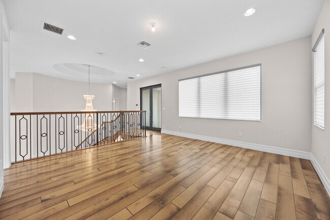 Building Photo - 9168 Benedetta Pl