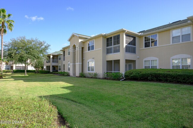 Building Photo - 830 Airport Rd