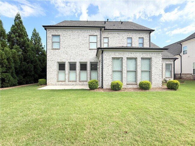 Building Photo - 6220 Bellmoore Park Ln