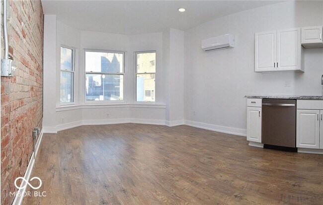 Building Photo - 829 N Pennsylvania St