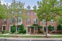 Building Photo - 3636 Wright Terrace