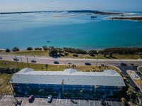 Building Photo - 2 Causeway Blvd