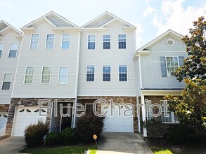 Building Photo - 650 Ganyard Farm Way