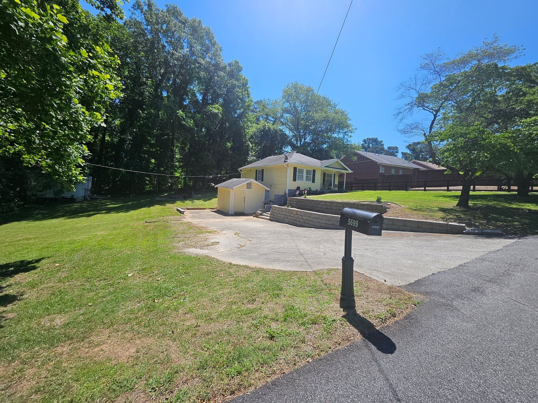 Building Photo - 5699 N Allen Rd SE