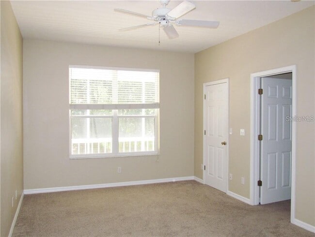 Building Photo - 4343 Lakeshore Dr