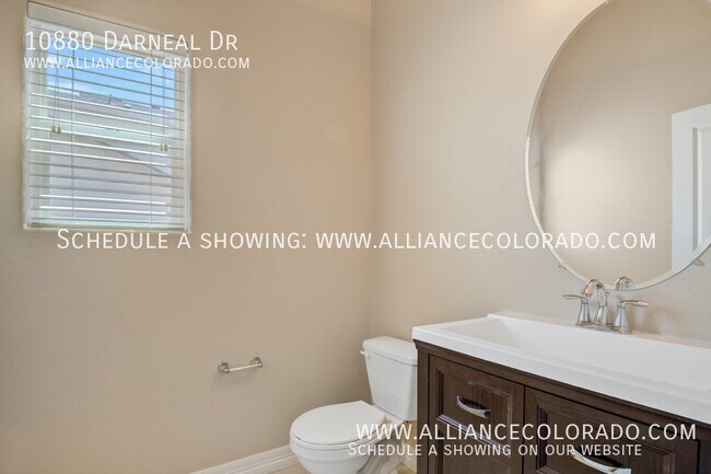 Building Photo - 10880 Darneal Dr