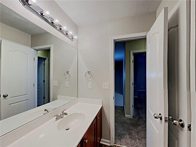 Building Photo - 6803 Grand Hickory Dr