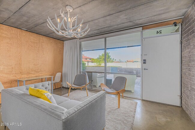 Building Photo - 7601 E 2nd St