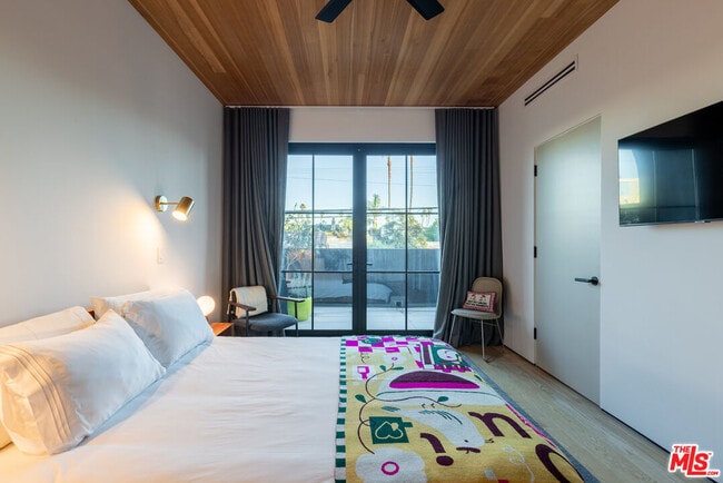 Building Photo - 746 Marco Pl