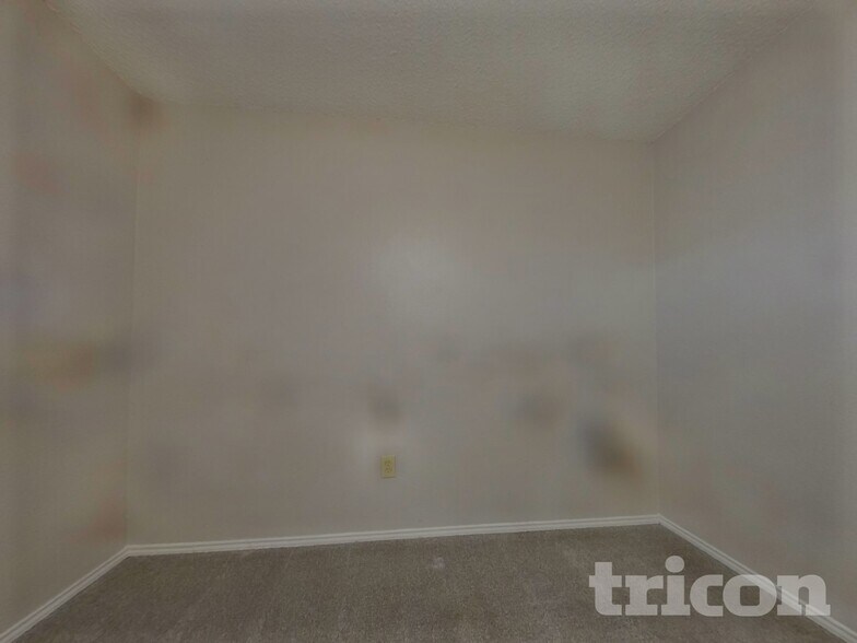 Building Photo - 5929 Birchhill Rd