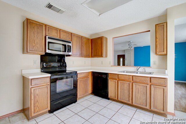Building Photo - 6927 Sundew Creek