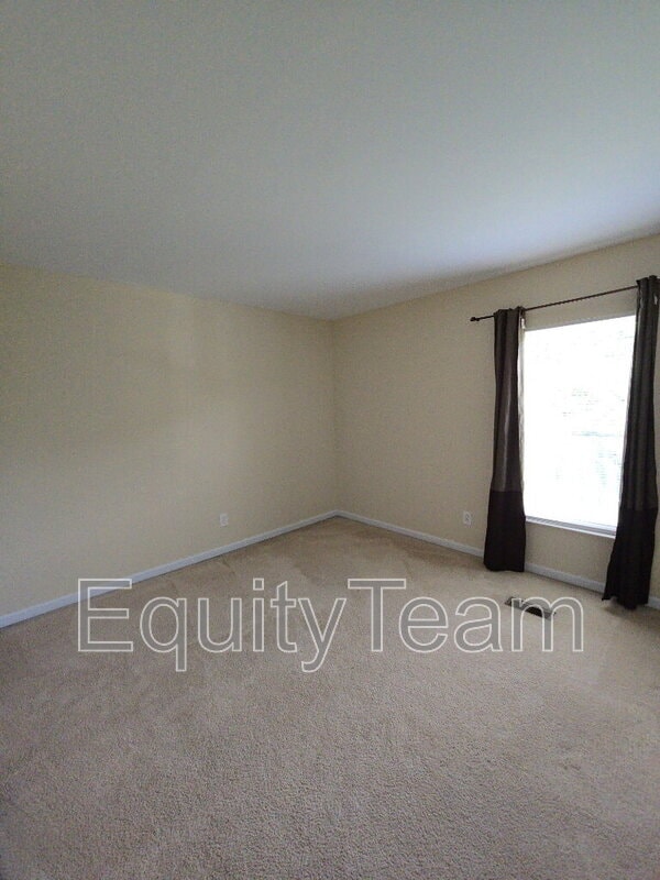 Building Photo - 7823 Spring Garden Ct