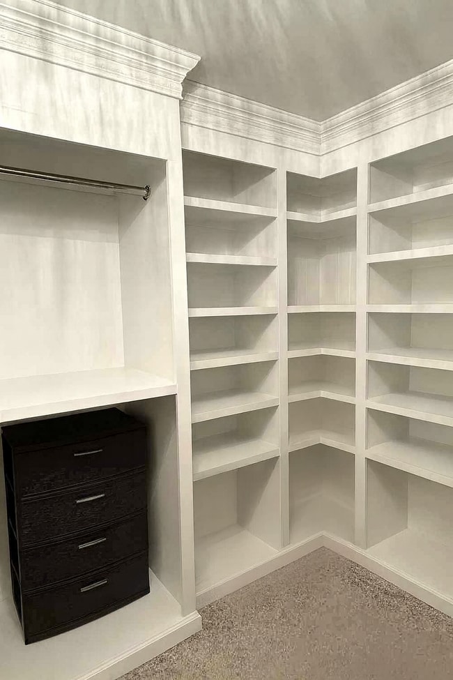 Building Photo - 850 New Derby Ln