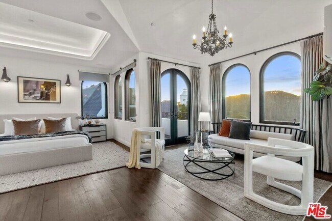 Building Photo - 16866 Charmel Ln