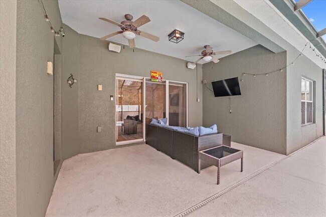 Building Photo - 15604 Durango Cir