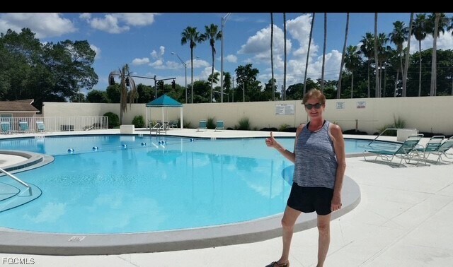 Primary Photo - 4293 Island Cir