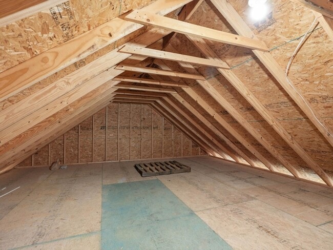 Building Photo - 15 Alex Spring Pl