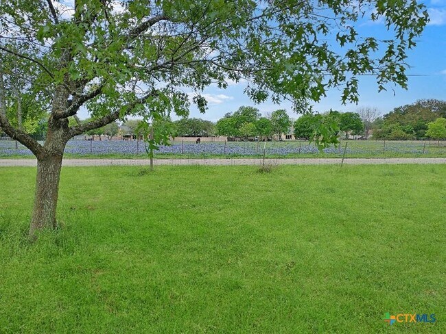 Building Photo - 16219 Oxbow Trail