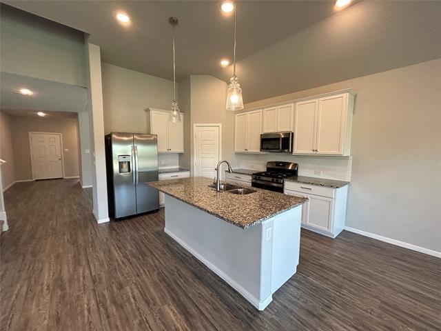 Building Photo - 8917 Lantana Meadow Dr