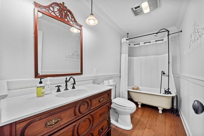 Building Photo - 1062 Conley Cir