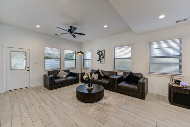 Building Photo - 10636 Wild Chives