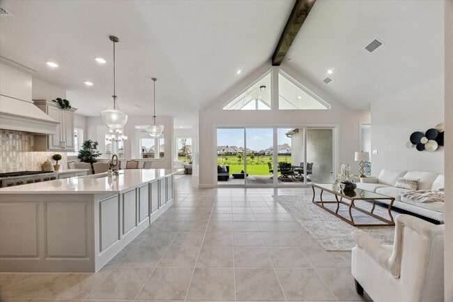 Primary Photo - 407 May Meadow Ln