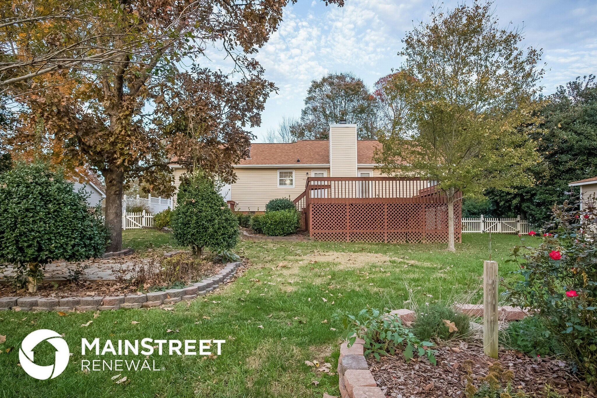 Building Photo - 5701 Chinaberry Pl