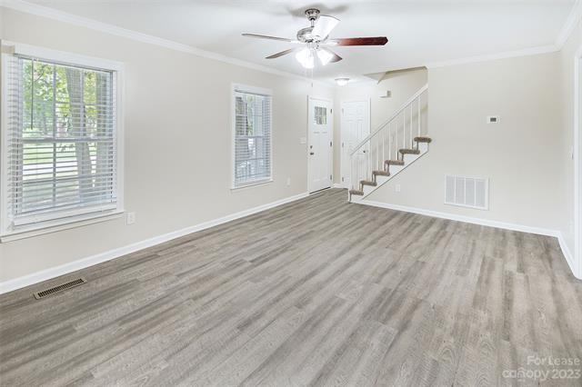 Building Photo - 5806 Katrine Ct