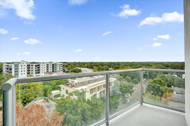 Building Photo - 101 S Eola Dr