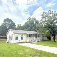 Building Photo - 1931 Lt Hardee Rd