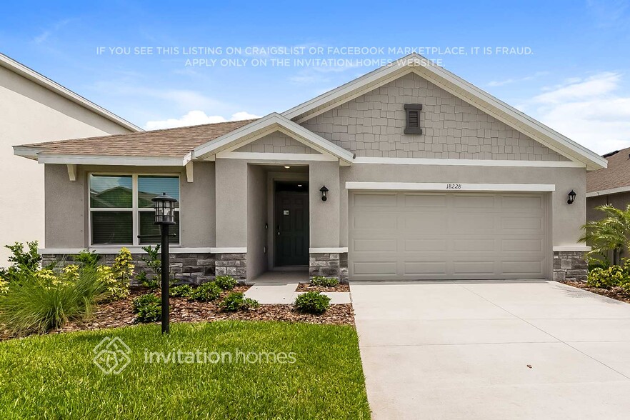 Primary Photo - 18228 Wheathouse Pl