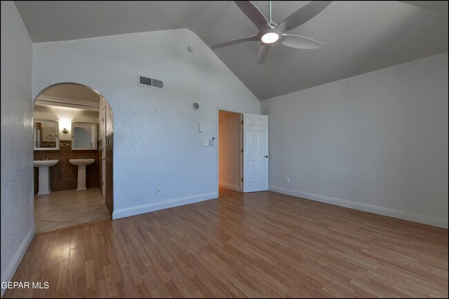 Building Photo - 1744 Gambel Quail Dr
