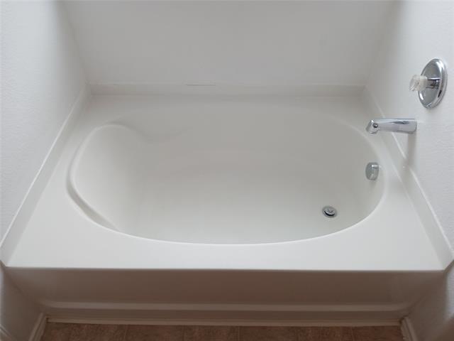 Building Photo - 517 Grant Ln