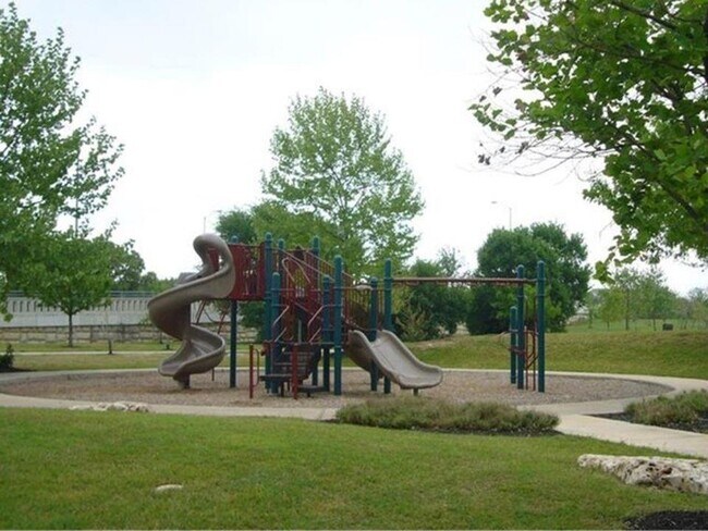 Building Photo - 711 Heritage Springs Trail