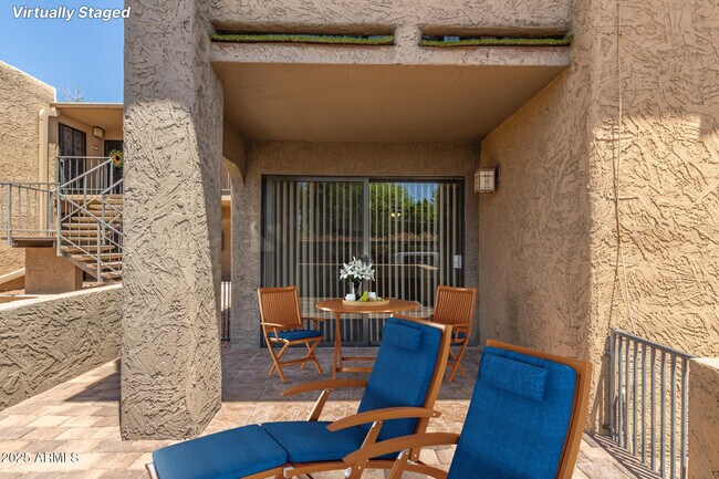 Building Photo - 3825 E Camelback Rd