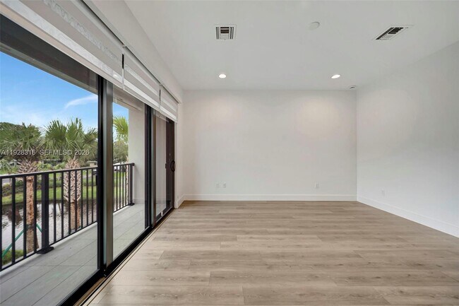 Building Photo - 1454 NW 23rd St