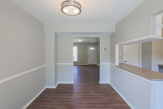 Building Photo - 11 Pawleys Ct