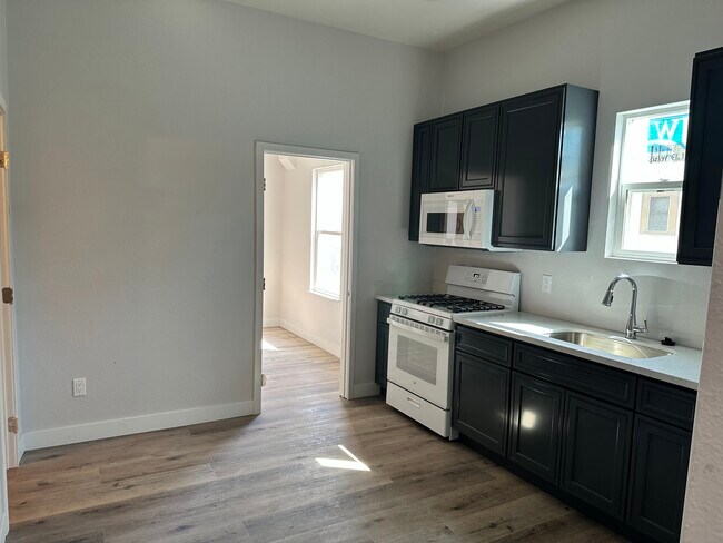 Brand new Kitchen Unit B - Brand New Appliances - 656 S 7th St