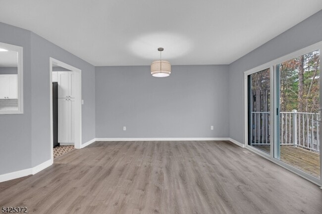 Building Photo - 30 Birch Terrace