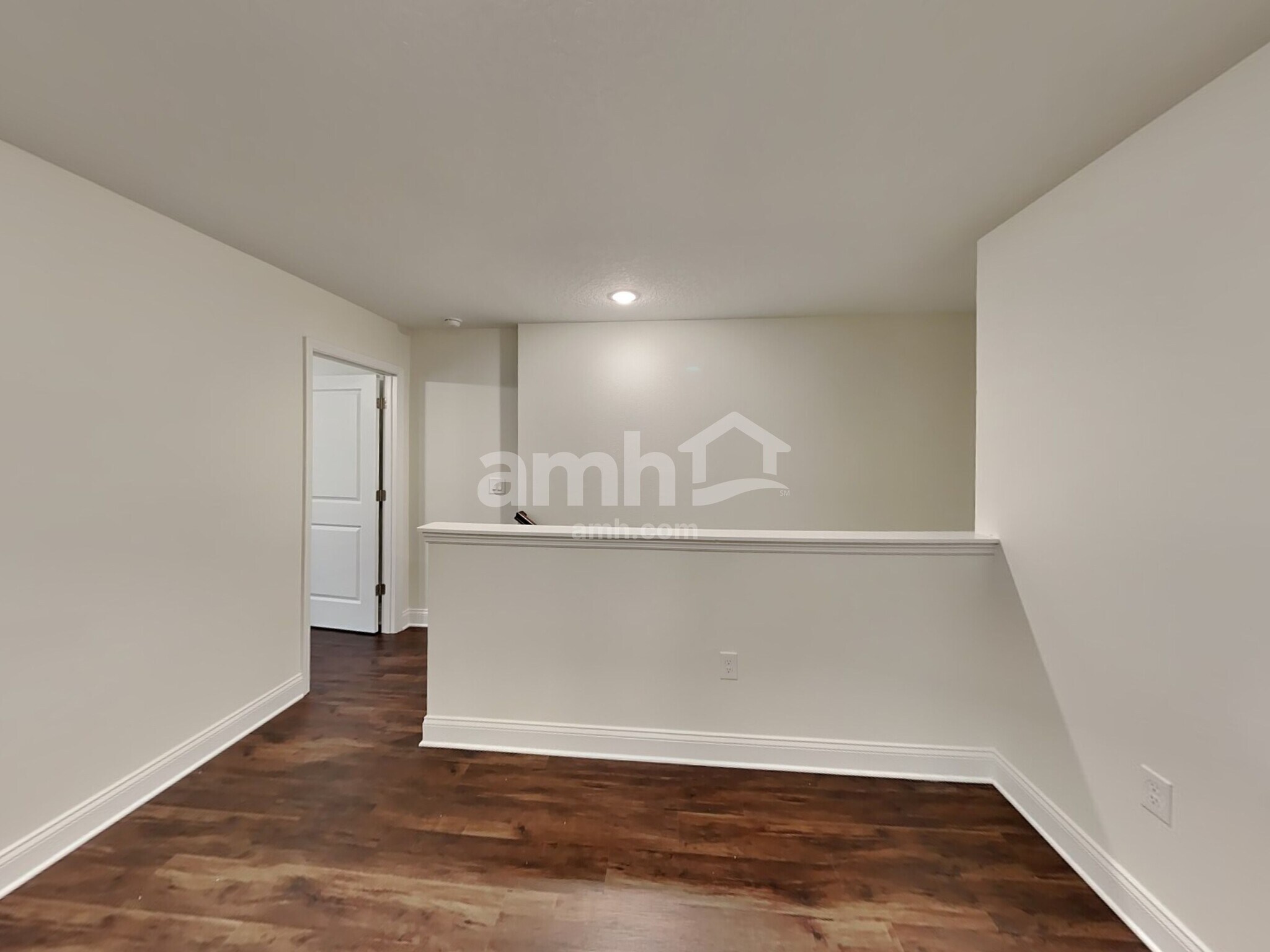 Building Photo - 6154 Little Blf Cir