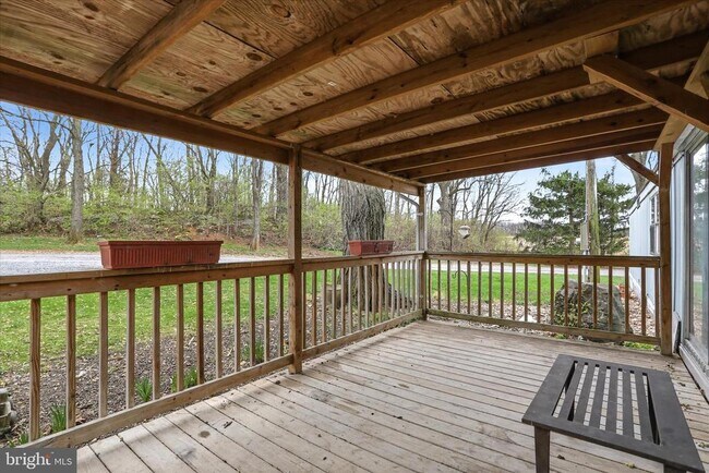 Building Photo - 1873 Clay Hill Rd