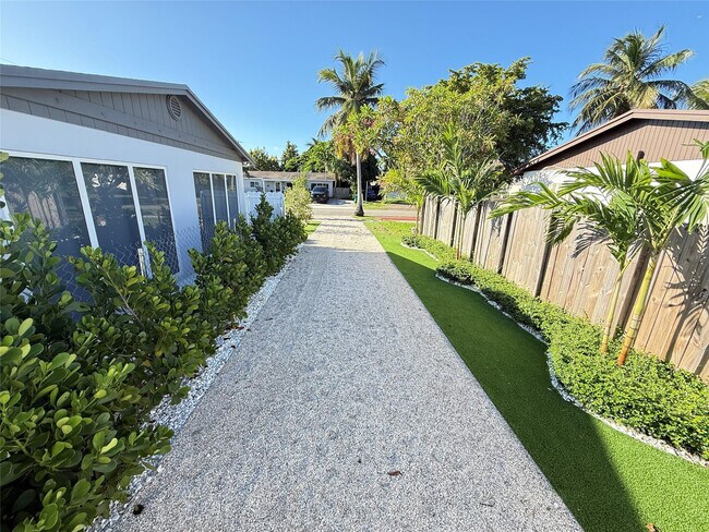 Building Photo - 12245 SW 29th Terrace