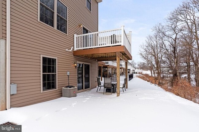 Building Photo - 140 Sage Blvd