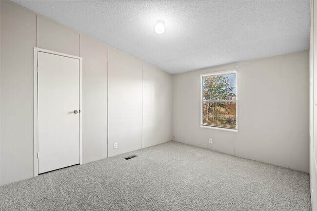 Building Photo - 13074 Aspen Way Ct