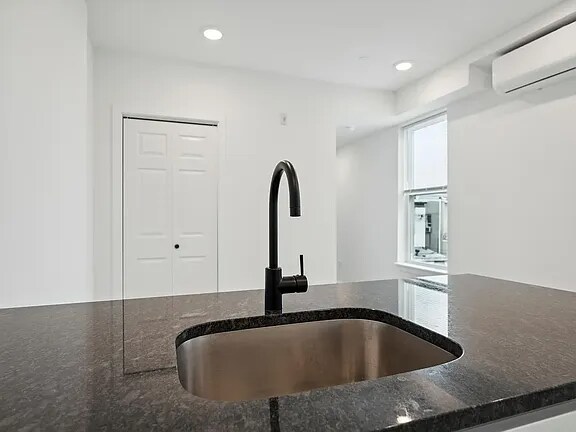 Building Photo - 3458 Frankford Ave