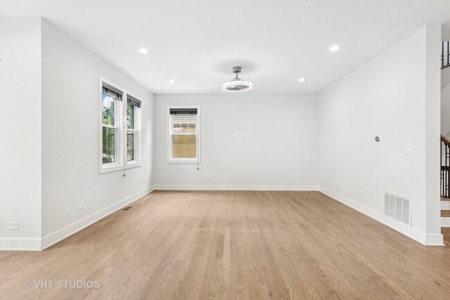 Building Photo - 297 Highland Ave